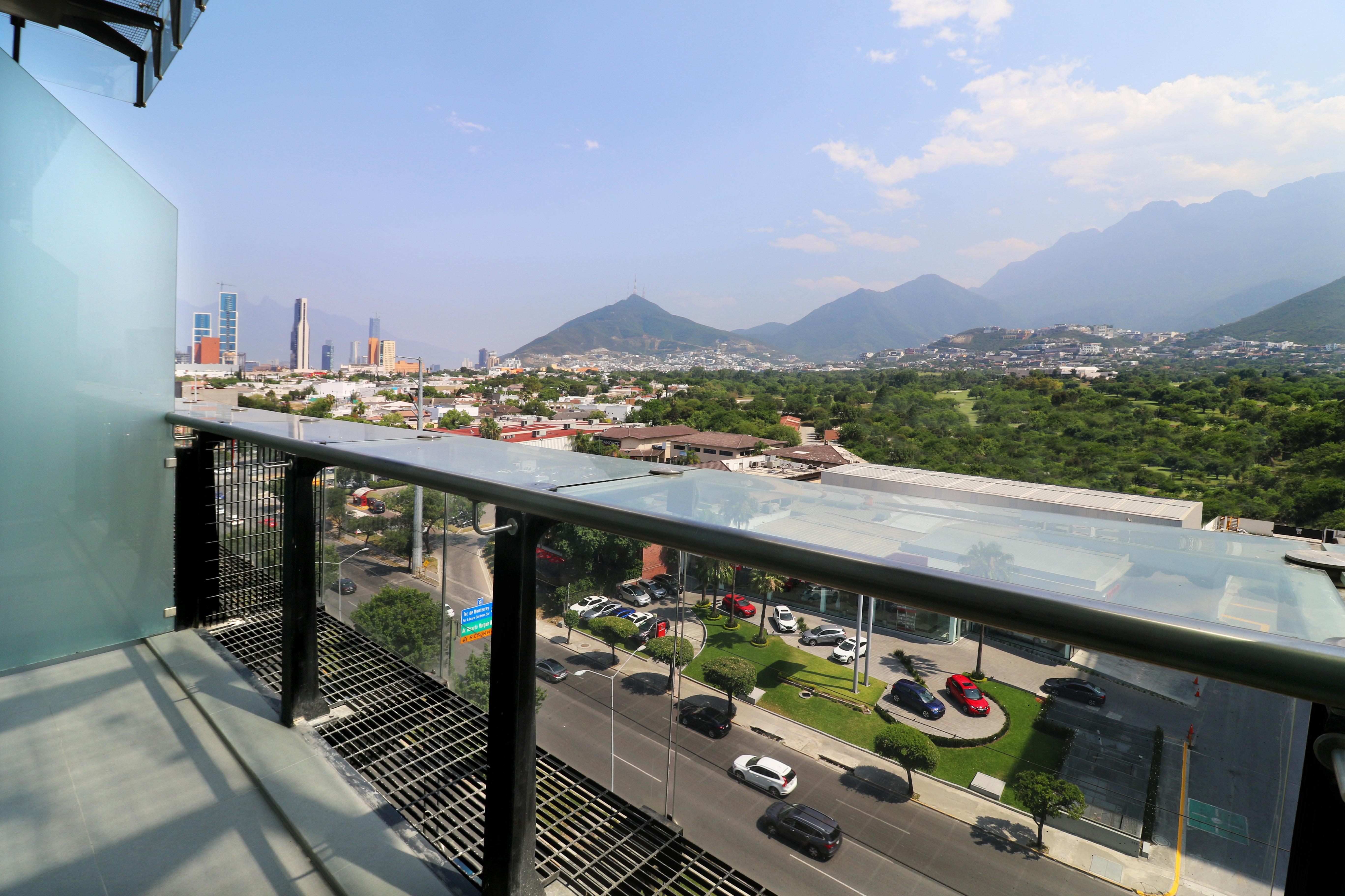 Holiday Inn Express & Suites Monterrey Valle By Ihg San Pedro Garza Garcia Exteriör bild