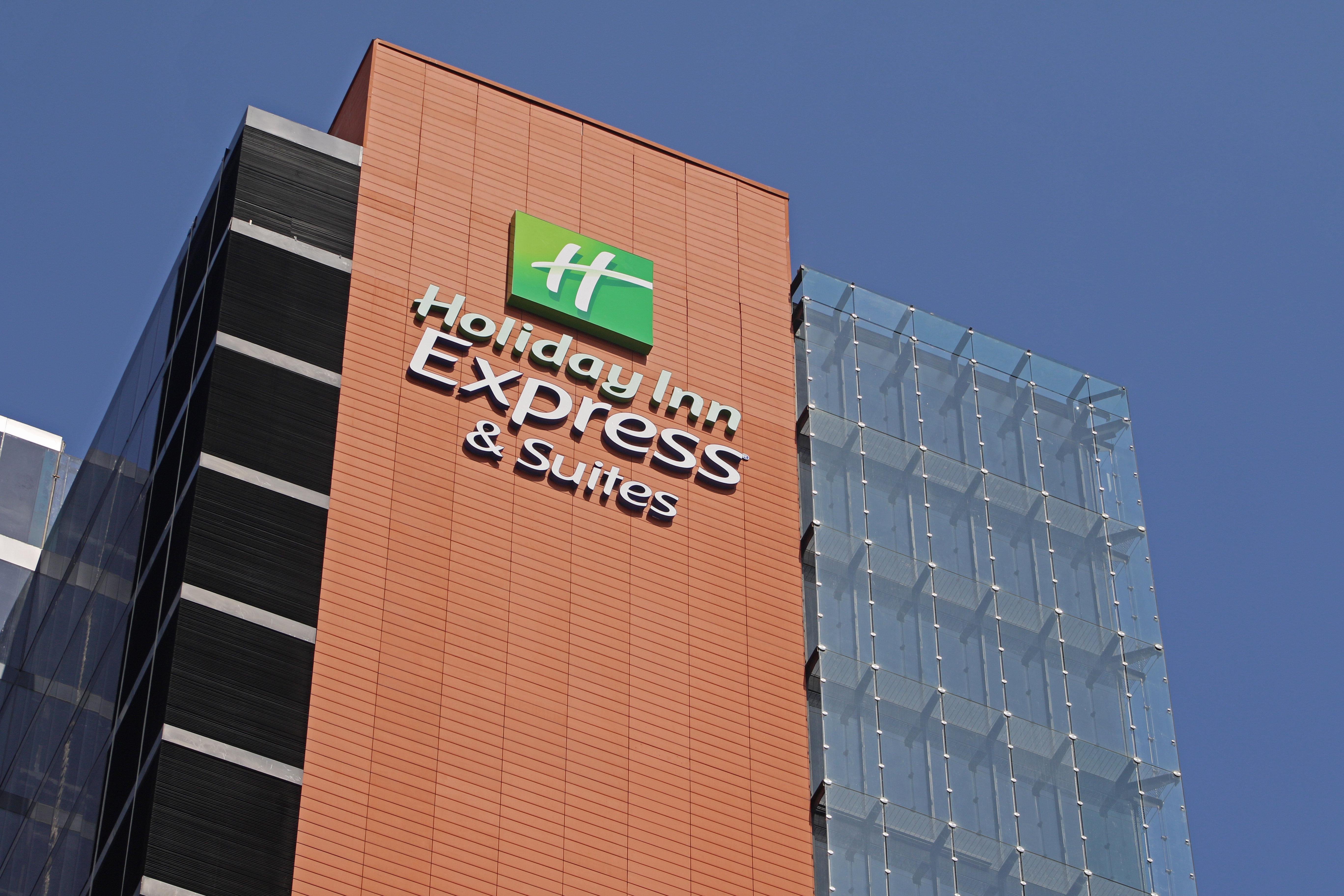 Holiday Inn Express & Suites Monterrey Valle By Ihg San Pedro Garza Garcia Exteriör bild