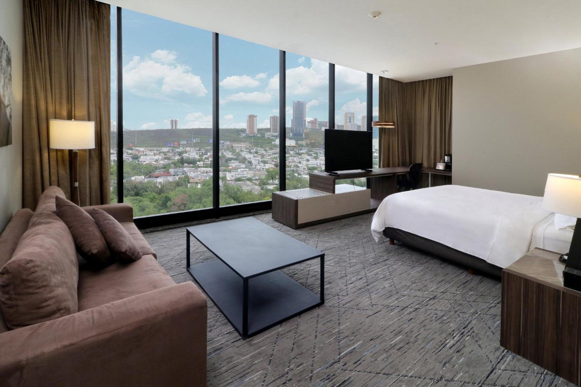 Holiday Inn Express & Suites Monterrey Valle By Ihg San Pedro Garza Garcia Exteriör bild
