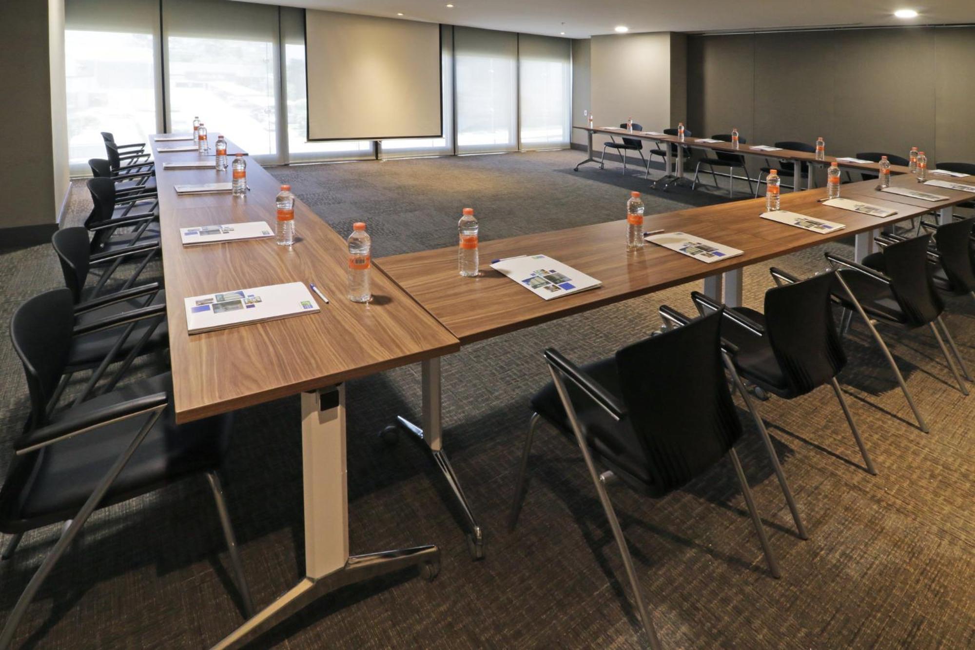 Holiday Inn Express & Suites Monterrey Valle By Ihg San Pedro Garza Garcia Exteriör bild