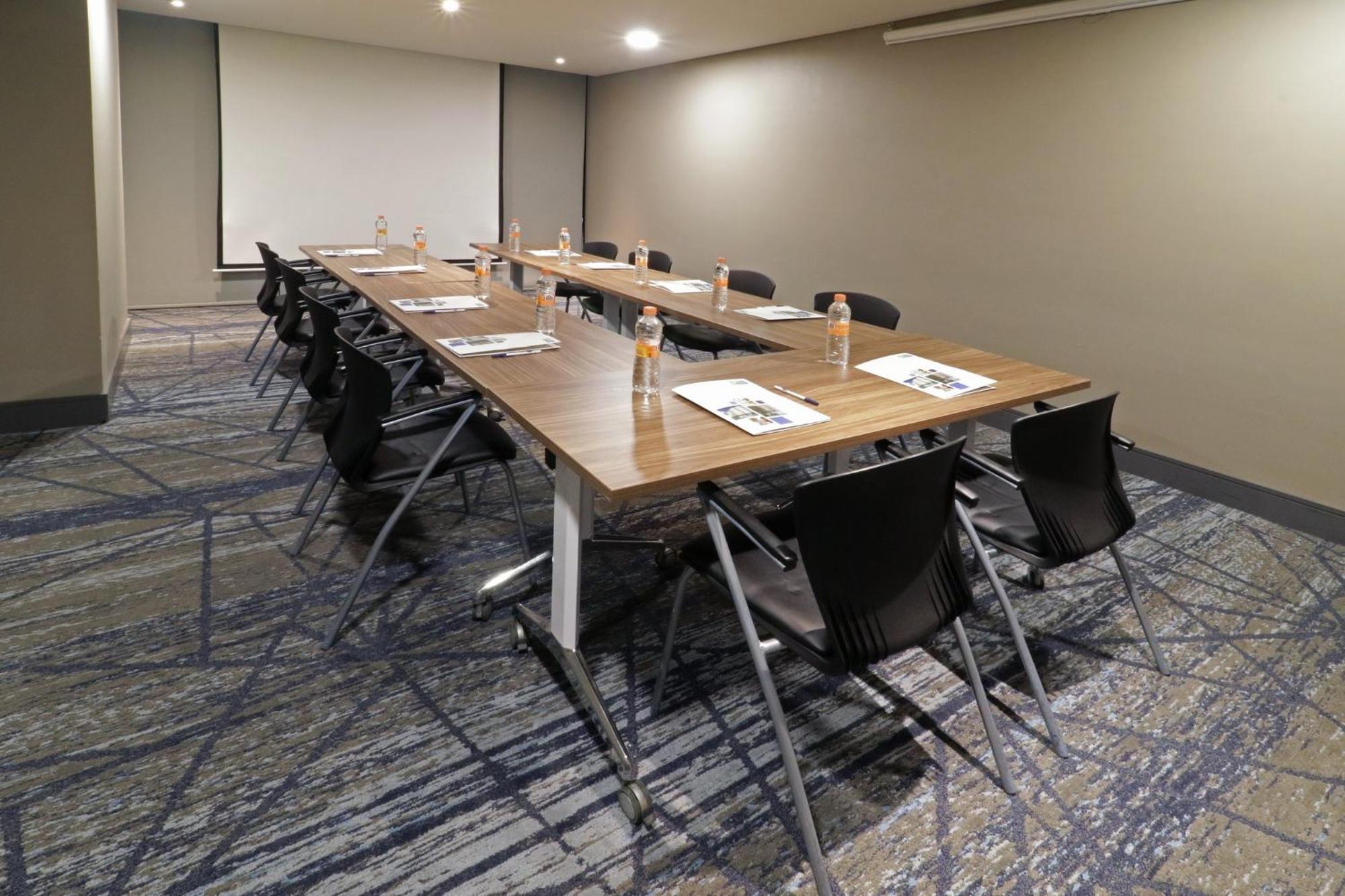 Holiday Inn Express & Suites Monterrey Valle By Ihg San Pedro Garza Garcia Exteriör bild